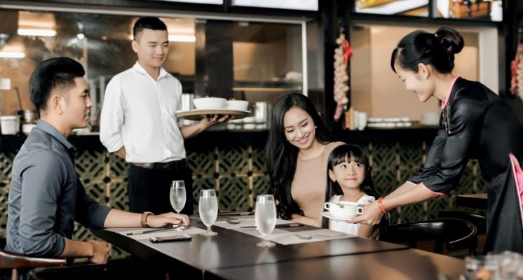 8 bí quyết kinh doanh nhà hàng quán ăn thành công - Phan Thiết ACE ads